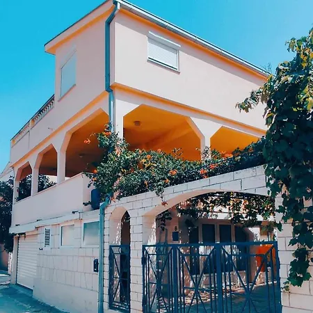 Cosy * Τρογκίρ