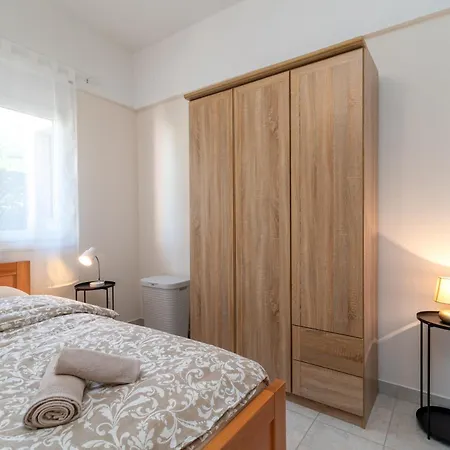 Cosy Διαμέρισμα Τρογκίρ