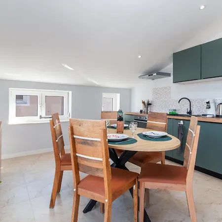 Διαμέρισμα Cosy Τρογκίρ