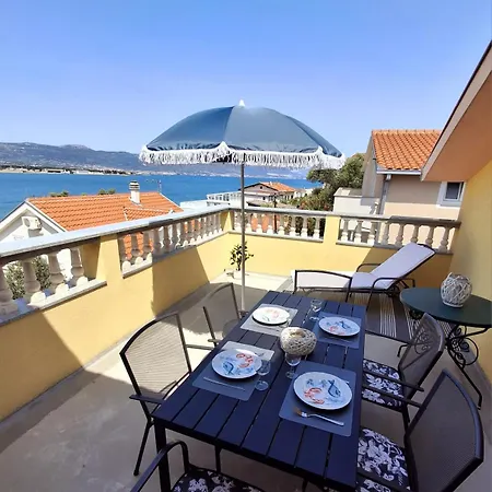 Cosy Apartman Trogir